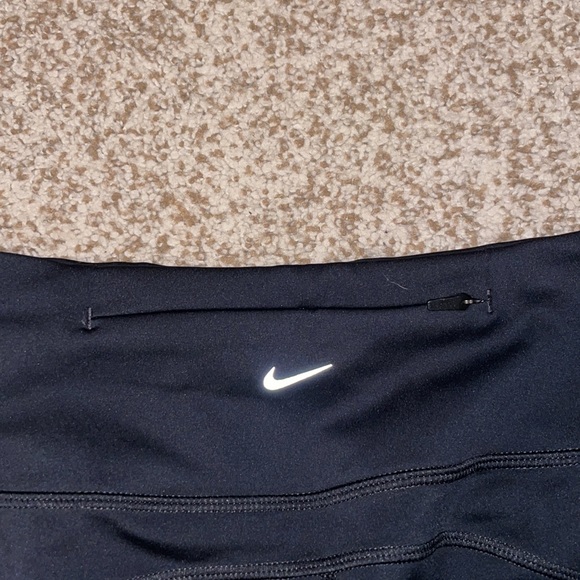 Nike Dri Fit Leggings - Picture 4 of 6